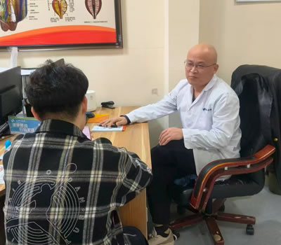 鹤壁市|男科医师高朋磊：守护男性健康，专业男科诊疗